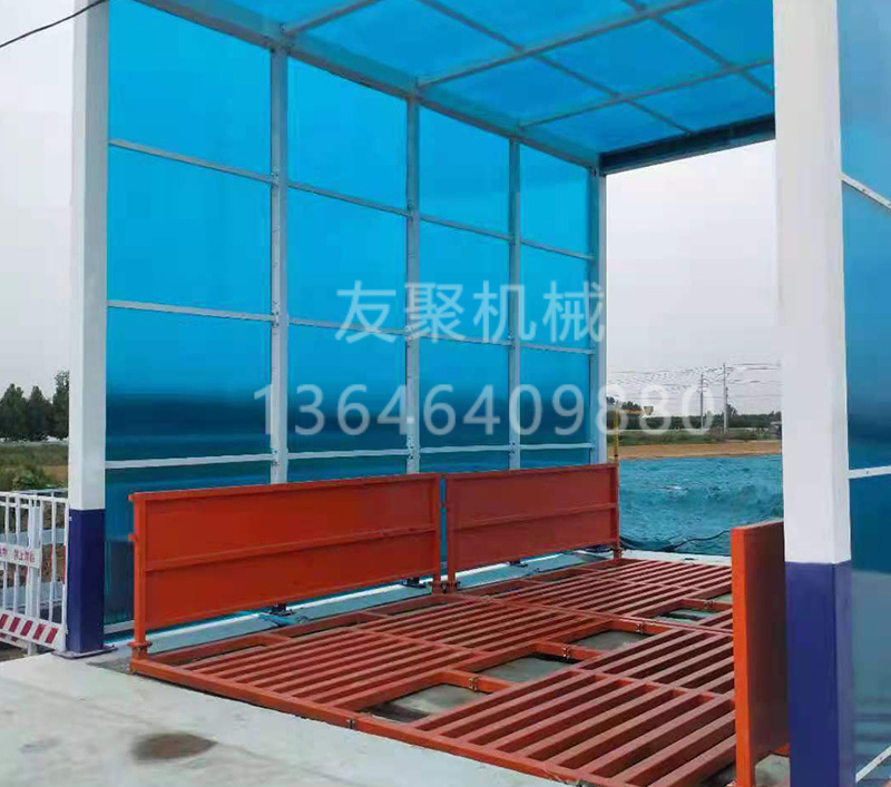 车辆喷雾消毒通道